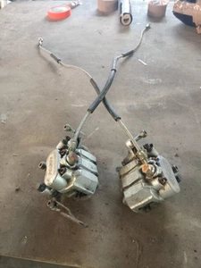 Honda Cbr 600 Pc25 Brake Calipers Front Right + Left Nissin & braided hoses - Picture 1 of 7