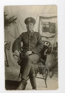 Kanadischer Soldat in Militäruniform RPPC Echt Foto Postkarte 1.WK World War One - Bild 1 von 3