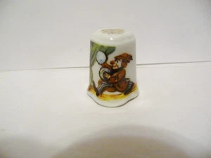 THIMBLE LINDNER PORZELLAN GERMANY "CLOWNS ON PARADE"  TCC 9/94 - Picture 1 of 5