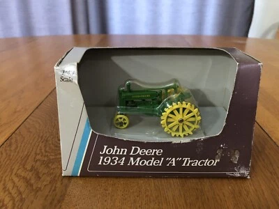 NEW JOHN DEERE 1934 MODEL A TRACTOR 1/43 DIECAST 1988 ERTL #5598 NIB - Image 1 of 4