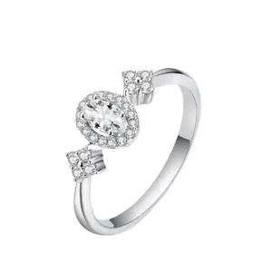 Excelente anillo ovalado de diamantes creado en laboratorio de oro blanco de 18 quilates VVS1 D 2 quilates pase de prueba - Imagen 1 de 4