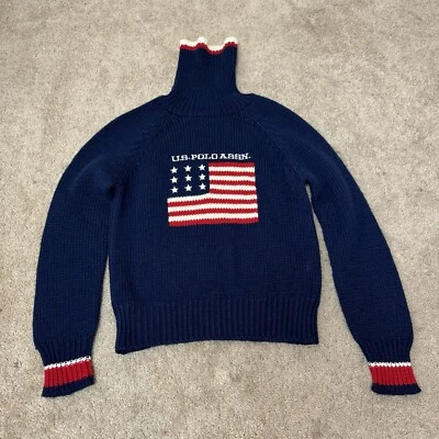 US POLO ASSN. Suéter a Rayas Bandera de EE. UU. Tejido Cuello Alto Talla Mediana Foto 1 de 4