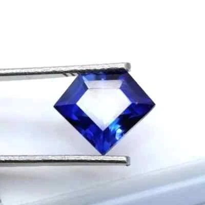 7.85 Ct Natural Ceylon Blue Sapphire Fancy Cut Certified Loose Gemstone - Image 1 of 4