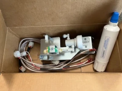 7021761 Sub-Zero Refrigerator Filter Replacement Kit - Image 1 of 4