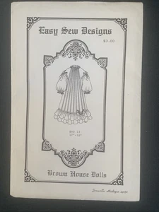 Bambola Brown House Easy Sew Designs 17”-18” vestito bambola - Foto 1 di 1