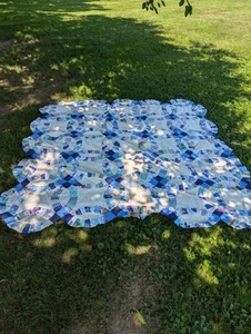 Handmade Quilt Front - Picture 1 of 7