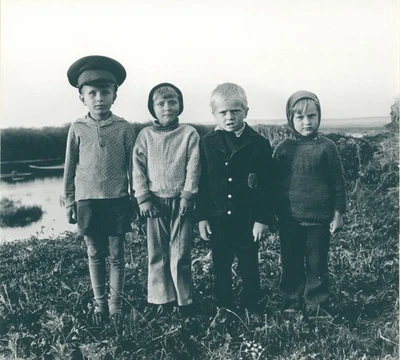 LEV SILBER Dorf Kinder in Russland Vintage 1985 -XXL - Bild 1 von 3