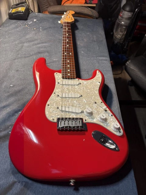 Fender Lace Sensor Red ヴィンテージ 動作未確認 Fender Lace Sensors Gold Silver Red - YouTube