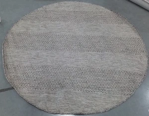 IVORY / STEEL GREY 6'-0" x 6'-0" Flaw in Rug Reduced Price 1172780732 MTK330M-6R - Picture 1 of 4