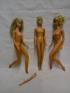 1966 1972 Barbie Lot AS IS for Repair Restore vintage dolls - parts as is read! - Bild 1 von 12