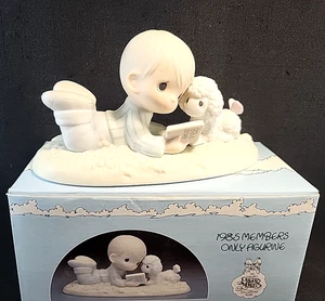 Precious Moments PM-852 "I Love to Tell the Story" Boy Reading to Lamb 1985 Box - Picture 1 of 9