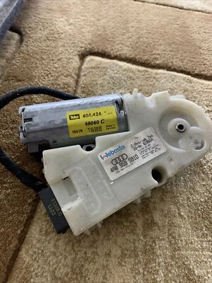 Мотор крыши люка 99 2000 2001 2002 2003 04 Audi S8 A8 D2 A6 S6 C5 Allroad RS6 - Изображение 1 из 4