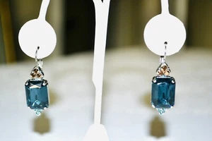 Mariana Emerald Leverback Earrings With Trio Round Stones Silver Plated - Picture 1 of 4
