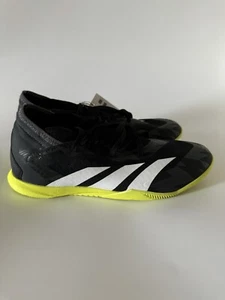 adidas Kid’s 6 Predator Accuracy Injection.3 Indoor Soccer Shoes Black IG6266 - Picture 1 of 8