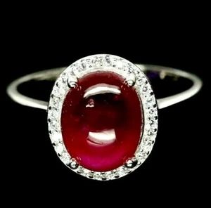 NATURALE 9 X 11 mm. ANELLO IN ARGENTO STERLING 925 CON RUBINO ROSSO E ZIRCONI BIANCHI MISURA 9,25 - Foto 1 di 3