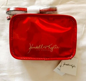 Kendall + Kylie Red Crossbody Purse w/ Removable Strap New w/ Tags - Bild 1 von 3
