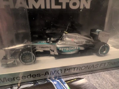 Spark 1:43 Mercedes-AMG W04 Ungarn Hungary  Winner 2013 Hamilton SP619 OVP Neu - Bild 1 von 4