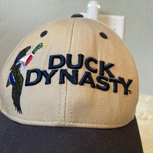 Mütze Kappe A&E Duck Dynasty bestickt Logo Riemen hinten  - Bild 1 von 11
