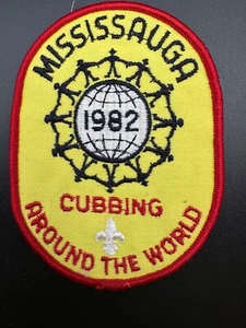 Vintage Mississauga Cubbing Around the World 1982 Boy Scouts Badge/Patch - Picture 1 of 4
