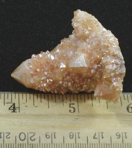 Mandarine Aura Kaktus Quarz Kristall Cluster Präparat 4,2 x 3,9 x 3,3 cm 35,9 g - Bild 1 von 8