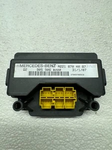 07-13 MERCEDES W221 S550 FRONT RIGHT SEAT OCCUPANCY SENSOR 2218704087 OEM 231991 - Picture 1 of 10