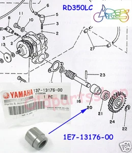 Yamaha YG1 JT1 JT2 YL1 LS2 YAS1 YAS3 Oil Pump Shaft Outer Metal OEM 137-13176-00 - Picture 1 of 2