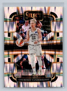 2024 Panini Select WNBA #78 Courtney Vandersloot Concourse Silver Flash Prizms - Picture 1 of 2