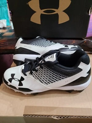 Under Armour Women's UA C-Low RM DiamondTips Softball Cleats Black/White, 7, NIB - Image 1 of 4
