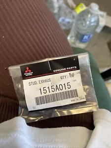 1515a015 manifold bolts - Picture 1 of 2