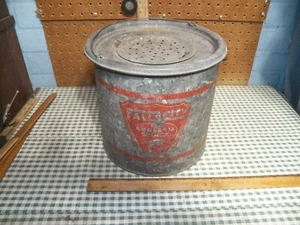 Vintage FALLS CITY Galvanized Metal Floating Minnow Bucket #7810 w/ Wood Handle - Picture 1 of 7