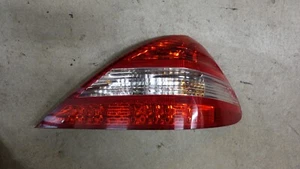 Conjunto de lámpara de luz trasera lateral derecha LED Mercedes R230 SL550 2007 PROBADO FABRICANTE DE EQUIPOS ORIGINALES - Imagen 1 de 6