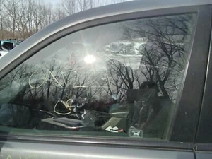 Front Door Glass/window HONDA PILOT Left 03 04 05 06 07 08 - Picture 1 of 1