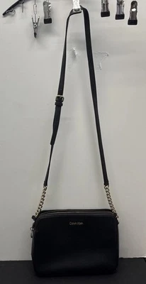 BOLSO BANDOLERA CALVIN KLEIN AUTÉNTICO BOLSO CADENA NEGRO ORO DETALLES Foto 1 de 4