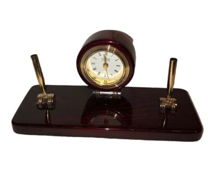 Orologio da scrivania direzionale vintage Danbury in legno con portapenne e movimento al quarzo - Foto 1 di 6