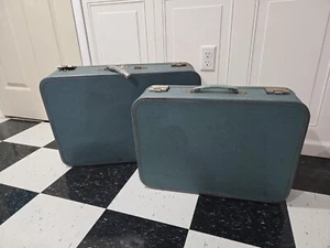 Royal Luggage VACATIONER Vintage Hardshell Seward MFG Co. 1950s Suitcases - Picture 1 of 18