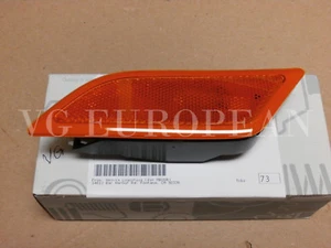 Marcador lateral derecho genuino para Mercedes-Benz W204 Clase C en luz de parachoques señal de giro - Imagen 1 de 3