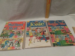 BUNDLE OF 3 VINTAGE *ARCHIE* COMIC BOOKS #32;#38 & #71 - Picture 1 of 6