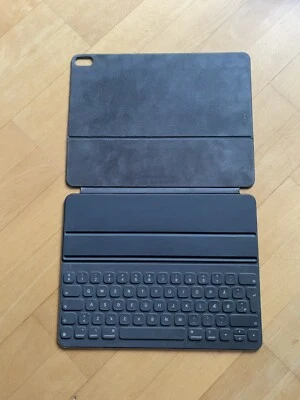 Apple Smart Keyboard Folio iPad Pro 12,9" (3./4./ 5.) QWERTY, - Bild 1 von 4