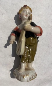 19. Jh. KPM Porzellan Figur Junge spielt Mandoline - Bild 1 von 10