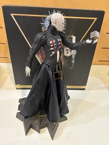 Sideshow Hellraiser Pinhead Premium Format Exclusive #/1500 Komplett - Bild 1 von 18