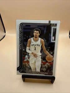 2025 Topps Flagship Basketball Victor Wembanyama San Antonio Spurs #195 Star💡 - Bild 1 von 1