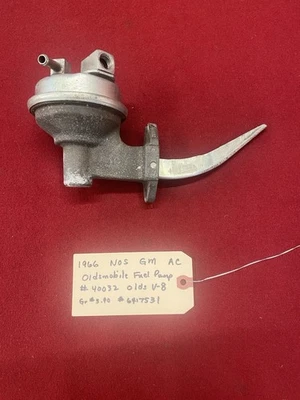 Bomba de combustible Oldsmobile V-8 1966 NOS GM AC Foto 1 de 4