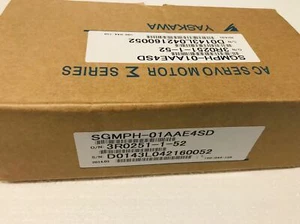 Yaskawa Electric Motor New SGMPH-01AAE4SD in stock Fast Shipping - Picture 1 of 3