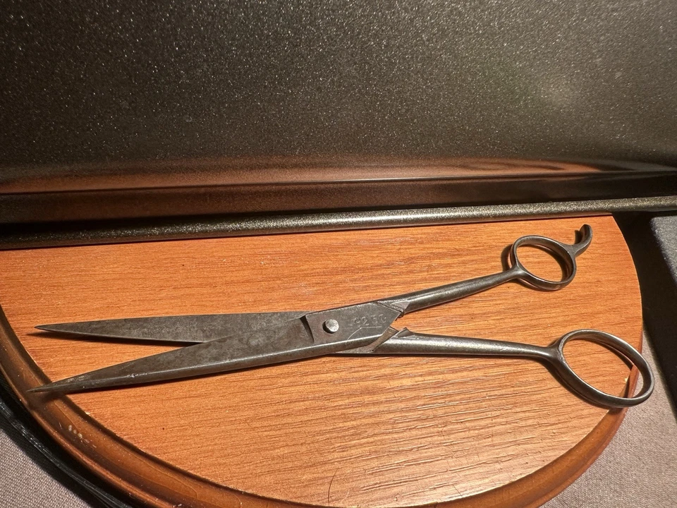 Vintage Mid Century Herder Solingen Germany Scissors 8” S250 Tailor Sewing - Image 1 of 3