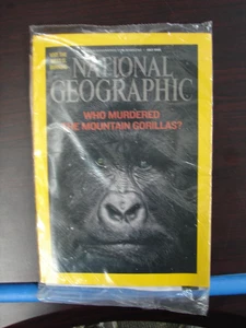 National Geographic Mag. Juli 2008 Wer ermordete die Berggorillas?, NG14 - Bild 1 von 2