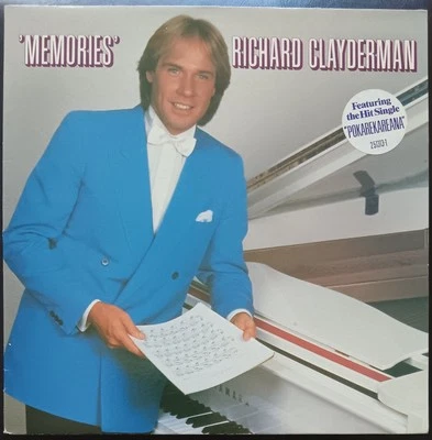 Richard Clayderman ‎– Memories - 1984 LP record excellent, gatefold cover VG+ - Image 1 of 4