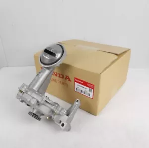 NEW OEM Honda 15100-PRB-A01 Oil Pump for Type R & Acura RSX Type S K20A K20A2 - Picture 1 of 9
