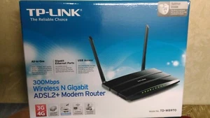 TP-LINK TD-W8970 Modem Router Gigabit ADSL2+ Wireless N 300Mbps USB - Foto 1 di 3