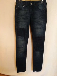 Women's Size 5 SO Denim Blue Jeans Pants Stretch 31 in Dark Wash Ski Patch New - Picture 1 of 7