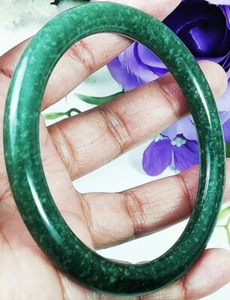 Bracciale giada verde naturale 65 mm interno circa 37,5 g di larghezza pietra preziosa liscia - Foto 1 di 12